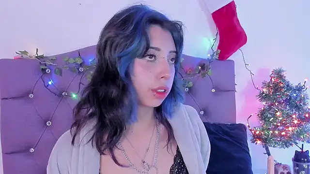 Snapshot of Nyx_nayla chatting on December 14, 2024, 12:01 am Nyx nayla online show from December 14, 2024, 12:01 am