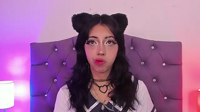 Snapshot of Nyx_nayla chatting on January 25, 2025, 10:19 am Nyx nayla online show from January 25, 2025, 10:19 am