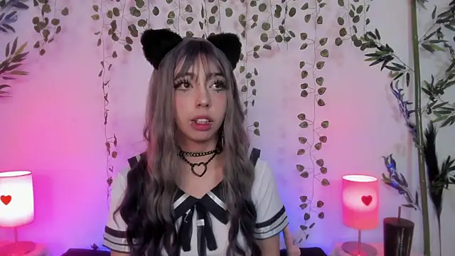 Snapshot of Nyx_nayla chatting on March 6, 2025, 3:57 am Nyx nayla online show from March 6, 2025, 3:57 am