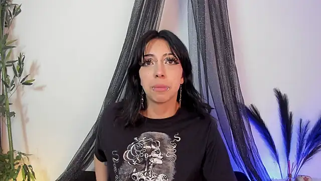 Snapshot of Nyx_nayla chatting on March 22, 2025, 10:06 am Nyx nayla online show from March 22, 2025, 10:06 am