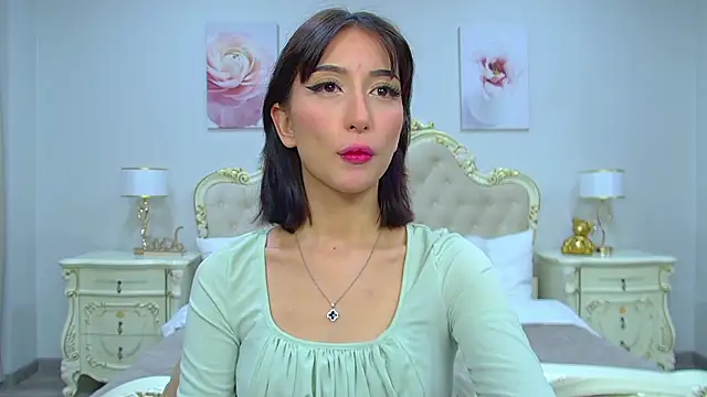 NicoleLimp online show from March 17, 2025, 5:27 pm