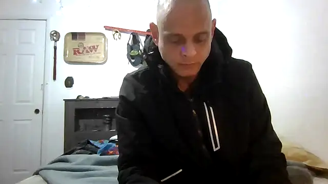 Snapshot of Buffshagswell chatting on February 21, 2025, 2:16 pm Buffshagswell online show from February 21, 2025, 2:16 pm