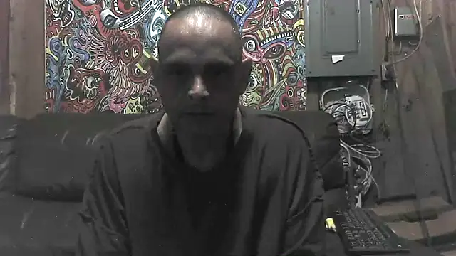Snapshot of Buffshagswell chatting on October 3, 2025, 2:25 pm Buffshagswell online show from October 3, 2025, 2:25 pm