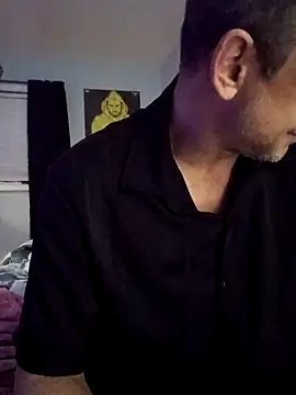 Buffshagswell online show from November 11, 2025, 8:36 am