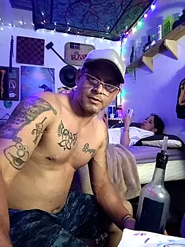 Snapshot of Buffshagswell chatting on June 22, 2026, 6:21 am Buffshagswell online show from June 22, 2026, 6:21 am