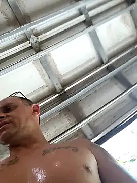 Snapshot of Buffshagswell chatting on July 21, 2026, 4:42 pm Buffshagswell online show from July 21, 2026, 4:42 pm