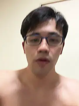 Snapshot of ryusei18570 chatting on September 11, 2025, 3:01 pm ryusei18570 online show from September 11, 2025, 3:01 pm