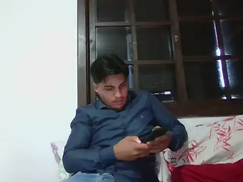 Snapshot of Rmst chatting on October 21, 2025, 9:04 pm Rmst online show from October 21, 2025, 9:04 pm