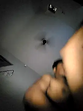 JitendraJitu2024 online show from February 3, 2026, 3:39 pm