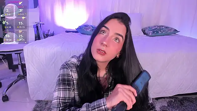 Snapshot of Alice_woodville chatting on February 27, 2026, 2:22 am Alice woodville online show from February 27, 2026, 2:22 am