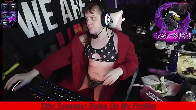 Rae-Suon online show from November 27, 2025, 4:03 am