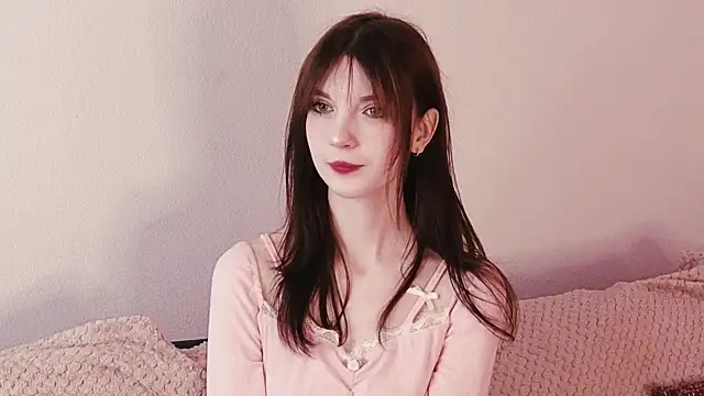 KimWilli online show from March 20, 2025, 4:20 pm