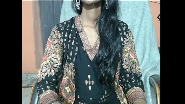 Snapshot of Sabjivali chatting on November 19, 2025, 7:47 pm Sabjivali online show from November 19, 2025, 7:47 pm