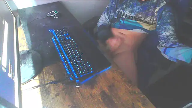 Snapshot of WouldLovetoFuckYou666 chatting on September 16, 2025, 2:07 pm WouldLovetoFuckYou666 online show from September 16, 2025, 2:07 pm