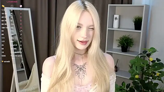 Naughty  Couplles online show from April 14, 2026, 3:12 am