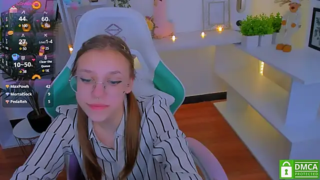 Snapshot of LayriantaVee chatting on January 10, 2025, 1:09 pm LayriantaVee online show from January 10, 2025, 1:09 pm