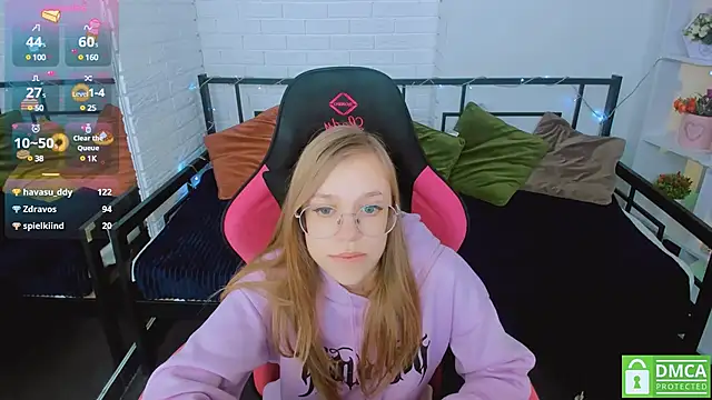 Snapshot of LayriantaVee chatting on January 16, 2025, 1:14 pm LayriantaVee online show from January 16, 2025, 1:14 pm