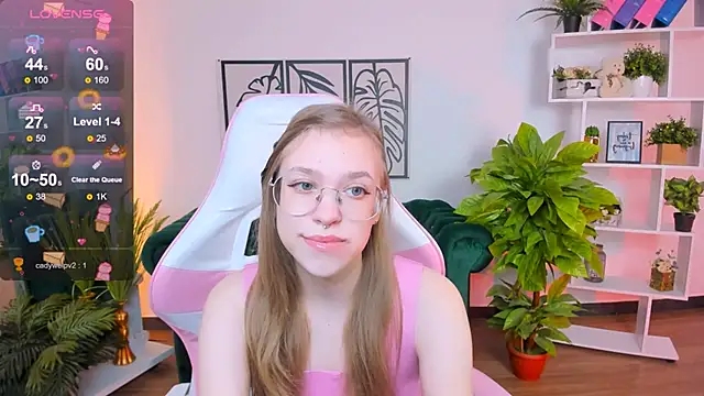 Snapshot of LayriantaVee chatting on February 1, 2025, 7:05 am LayriantaVee online show from February 1, 2025, 7:05 am