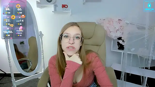 Snapshot of LayriantaVee chatting on February 3, 2025, 6:56 am LayriantaVee online show from February 3, 2025, 6:56 am