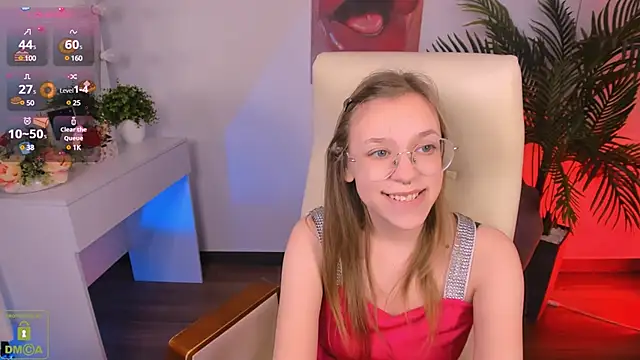 Snapshot of LayriantaVee chatting on February 17, 2025, 1:21 pm LayriantaVee online show from February 17, 2025, 1:21 pm