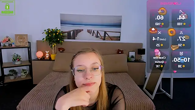 Snapshot of LayriantaVee chatting on February 18, 2025, 10:05 am LayriantaVee online show from February 18, 2025, 10:05 am