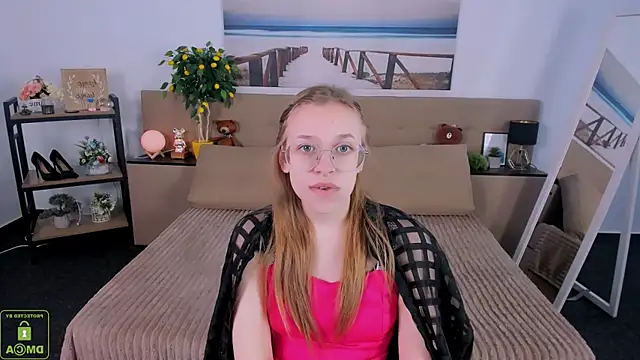 Snapshot of LayriantaVee chatting on March 22, 2025, 7:25 am LayriantaVee online show from March 22, 2025, 7:25 am