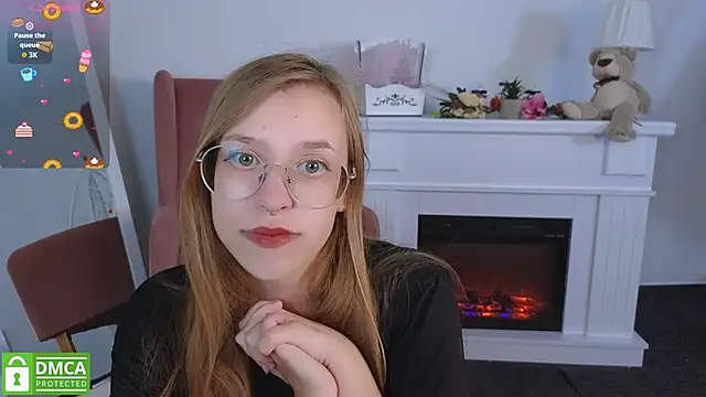 Snapshot of LayriantaVee chatting on September 12, 2025, 6:02 am LayriantaVee online show from September 12, 2025, 6:02 am