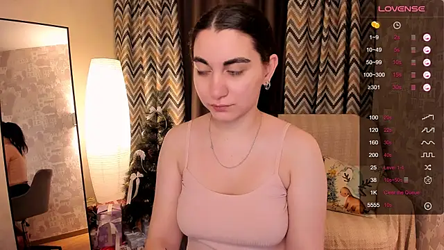 Snapshot of hannacheekss_ chatting on December 21, 2024, 1:58 am hannacheekss  online show from December 21, 2024, 1:58 am