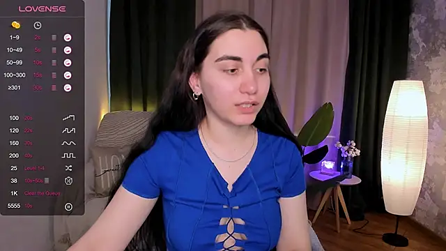 Snapshot of hannacheekss_ chatting on February 15, 2025, 4:58 am hannacheekss  online show from February 15, 2025, 4:58 am