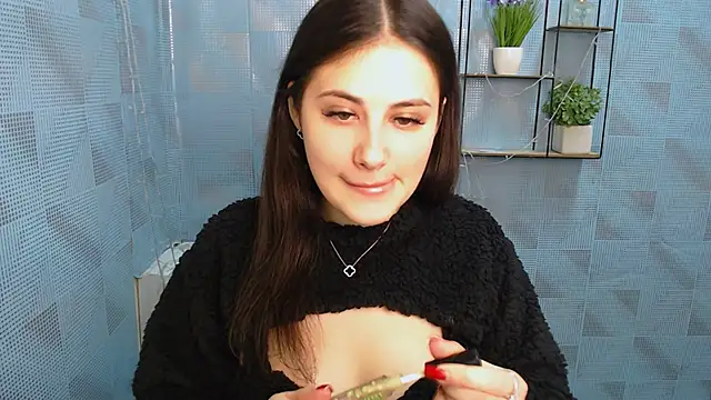 Snapshot of AliceSexyyy_ chatting on December 8, 2024, 1:14 pm AliceSexyyy  online show from December 8, 2024, 1:14 pm