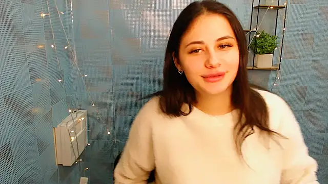 Snapshot of AliceSexyyy_ chatting on December 20, 2024, 11:05 pm AliceSexyyy  online show from December 20, 2024, 11:05 pm