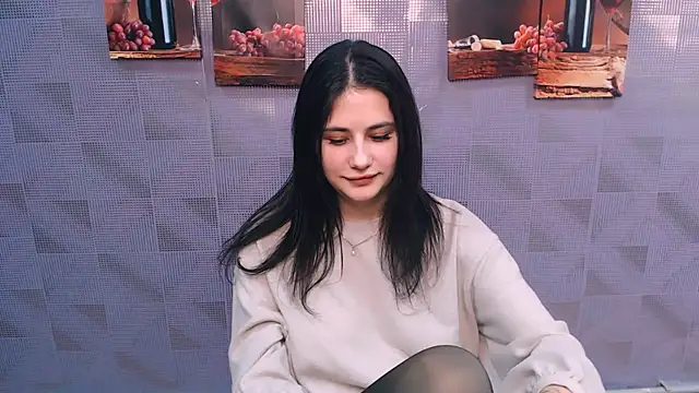 Snapshot of AliceSexyyy_ chatting on January 12, 2025, 3:57 pm AliceSexyyy  online show from January 12, 2025, 3:57 pm