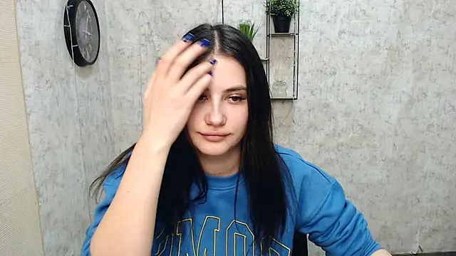 Snapshot of AliceSexyyy_ chatting on January 15, 2025, 4:21 pm AliceSexyyy  online show from January 15, 2025, 4:21 pm