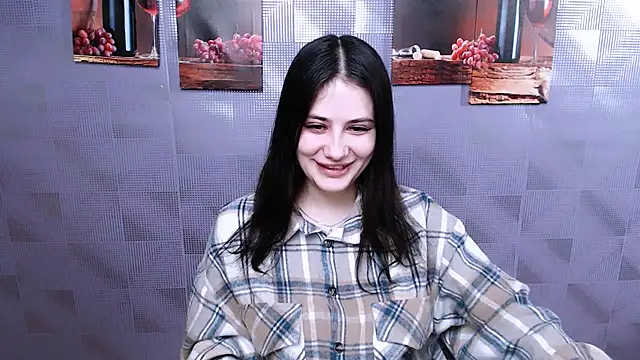 Snapshot of AliceSexyyy_ chatting on February 3, 2025, 2:24 pm AliceSexyyy  online show from February 3, 2025, 2:24 pm