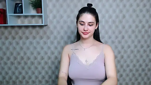 Snapshot of AliceSexyyy_ chatting on September 13, 2025, 8:36 am AliceSexyyy  online show from September 13, 2025, 8:36 am