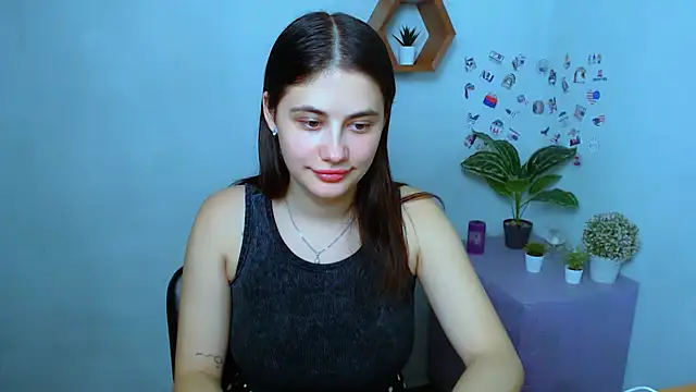 Snapshot of AliceSexyyy_ chatting on September 20, 2025, 8:32 pm AliceSexyyy  online show from September 20, 2025, 8:32 pm