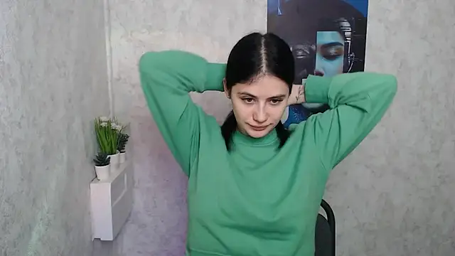 Snapshot of AliceSexyyy_ chatting on October 23, 2025, 9:19 am AliceSexyyy  online show from October 23, 2025, 9:19 am