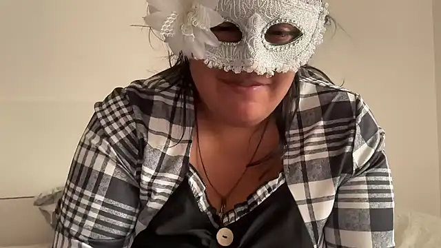 MashaCL online show from October 3, 2025, 12:46 pm