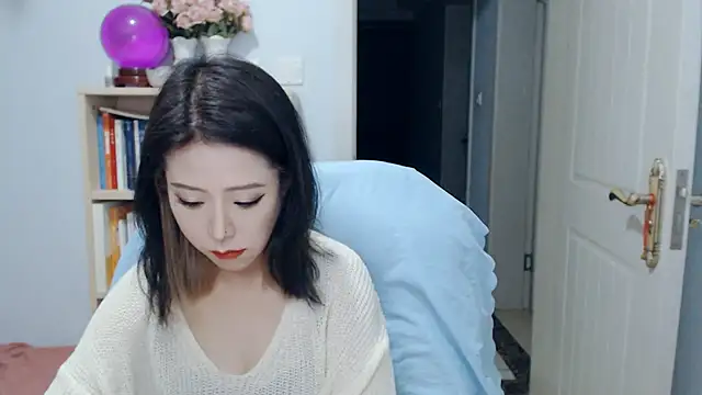 SuSushi728 online show from May 19, 2026, 4:13 pm