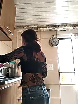 Tefannyy  online show from September 17, 2025, 3:46 pm