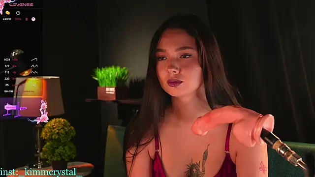 Snapshot of KimCrystal chatting on February 23, 2026, 9:01 pm KimCrystal online show from February 23, 2026, 9:01 pm