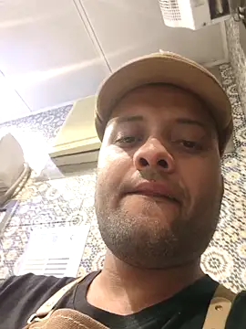 Snapshot of AlamJi07 chatting on September 20, 2025, 10:33 pm AlamJi07 online show from September 20, 2025, 10:33 pm