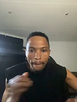 Snapshot of BlueIceCube chatting on January 20, 2025, 8:41 am BlueIceCube online show from January 20, 2025, 8:41 am