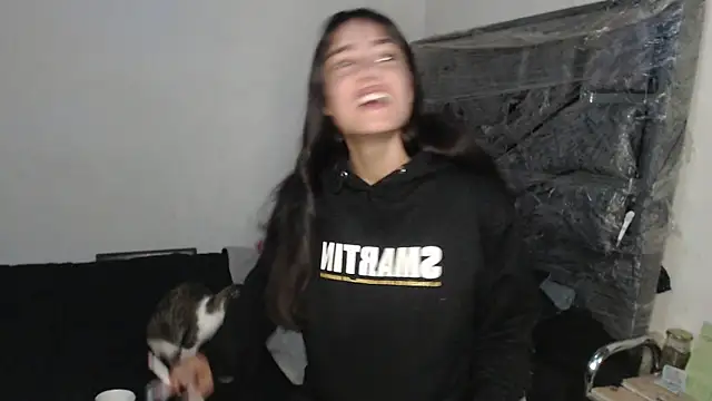 skinny sweet2411 online show from February 21, 2026, 5:52 am