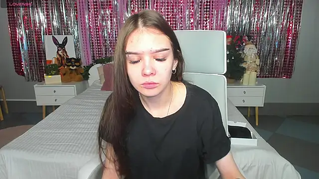 Snapshot of SweetyDeviliya chatting on December 4, 2024, 2:09 am SweetyDeviliya online show from December 4, 2024, 2:09 am