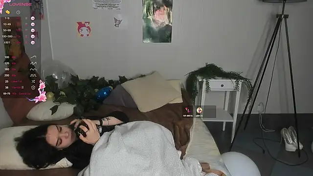 Snapshot of SweetyDeviliya chatting on February 22, 2025, 11:02 am SweetyDeviliya online show from February 22, 2025, 11:02 am