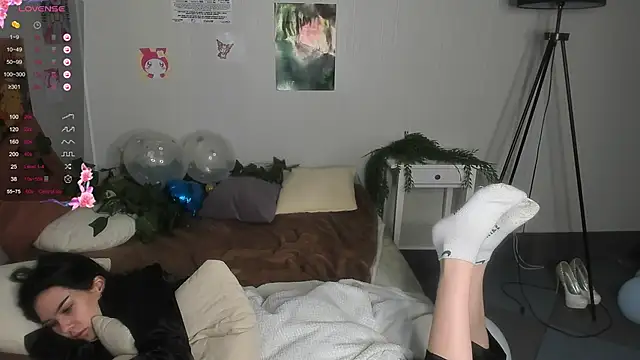 Snapshot of SweetyDeviliya chatting on February 22, 2025, 2:08 pm SweetyDeviliya online show from February 22, 2025, 2:08 pm