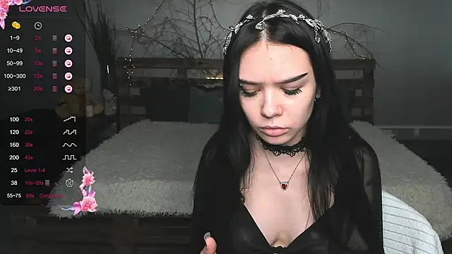 Snapshot of SweetyDeviliya chatting on February 27, 2025, 11:31 am SweetyDeviliya online show from February 27, 2025, 11:31 am