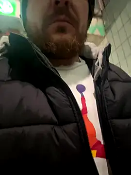 Snapshot of Johny69xo chatting on October 12, 2025, 3:49 am Johny69xo online show from October 12, 2025, 3:49 am