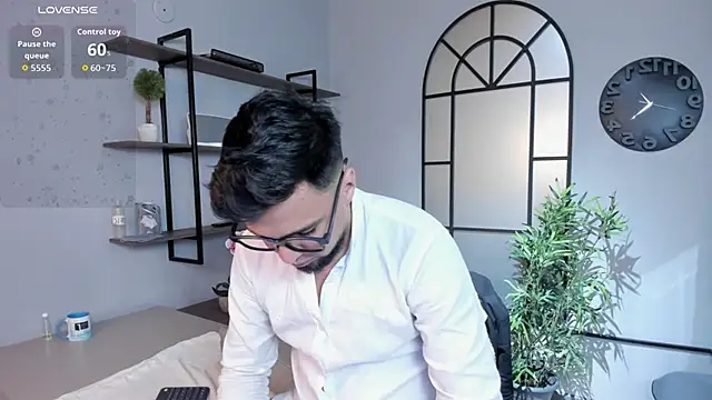 Edward max online show from March 14, 2026, 3:45 am